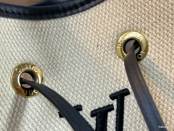 MM NÉONOÉ VUITTON LOUIS 0810